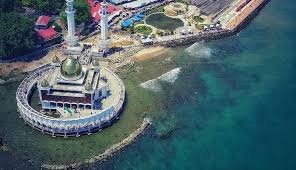 Aerial Close Kubah